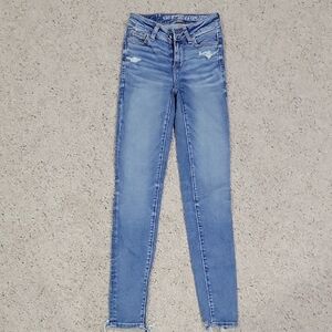 American Eagle Outfitters Light Blue Skinny Jeans